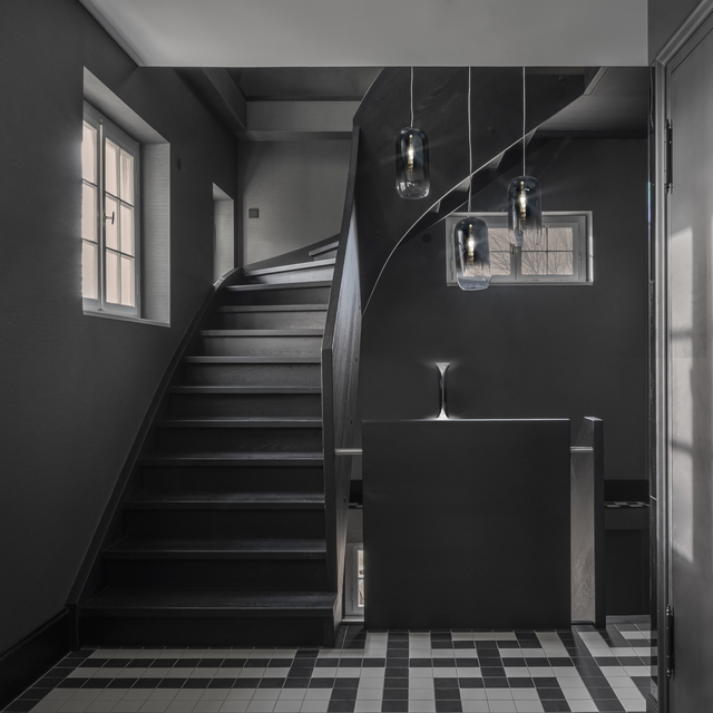 6 ARTEMIDE