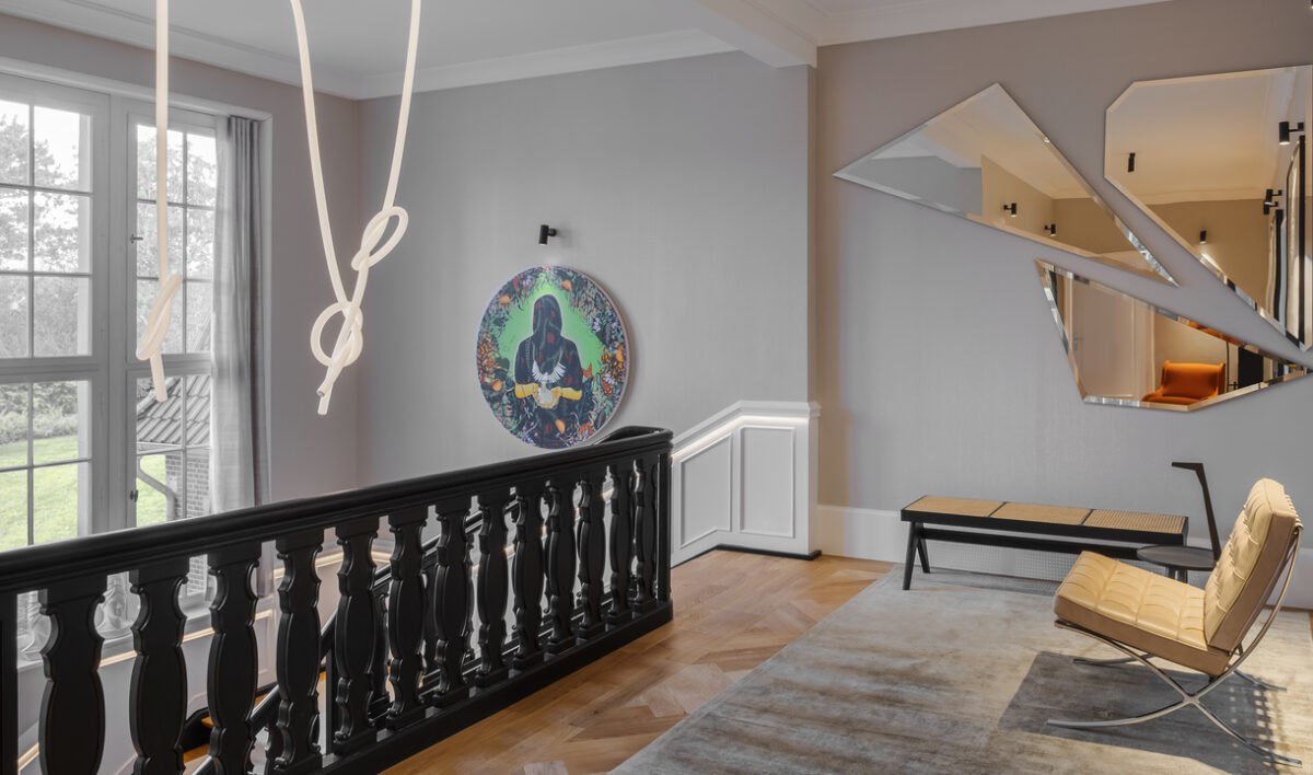 7 ARTEMIDE