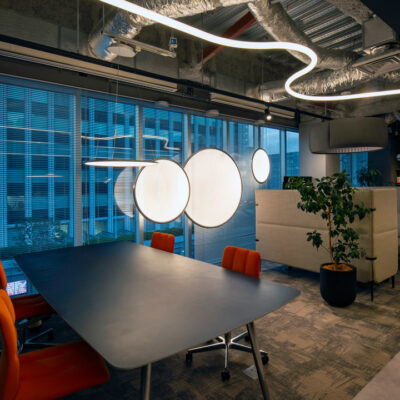 8 ARTEMIDE